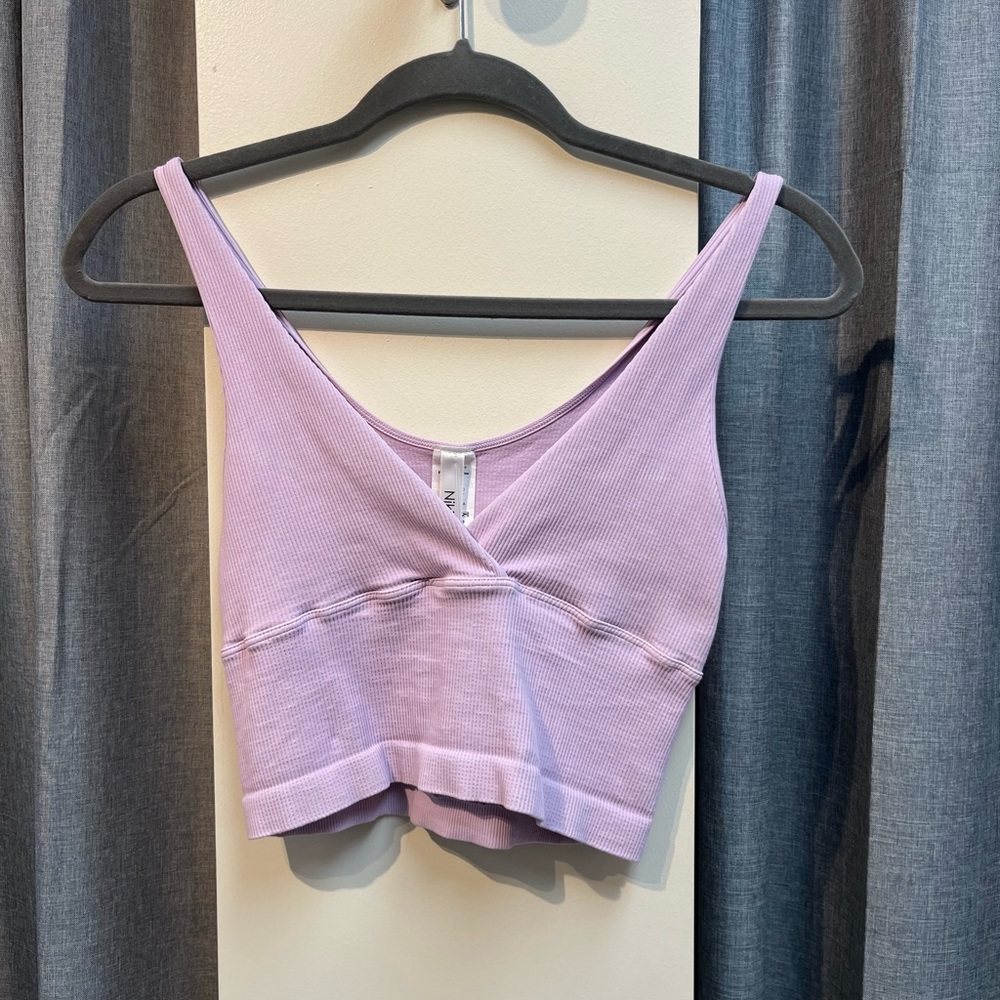 Lilac Ribbed V-Neck Crop Top